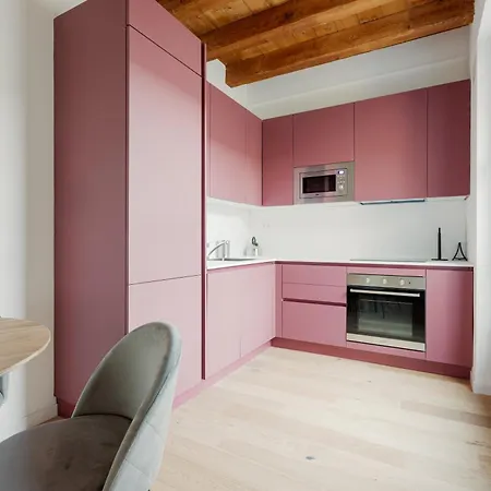 Modern In With Balcony